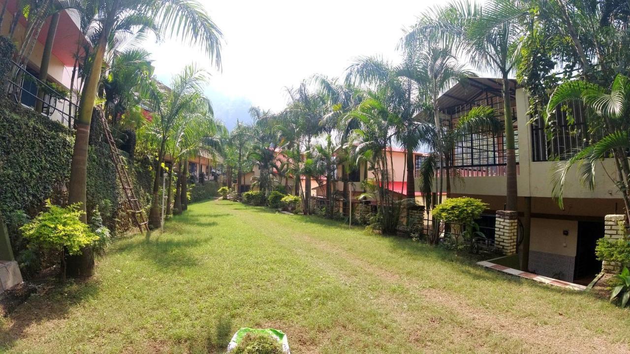 Baandal River Resort A Unit Of Maa Surkunda Devi Audhogik Kshetra Dehradun Exterior photo